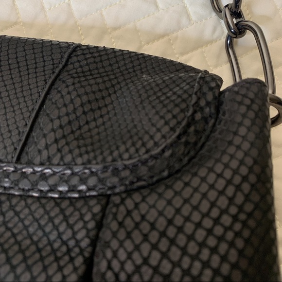 Adrienne Vittadini edinburgh hobo bag Black - Picture 5 of 11